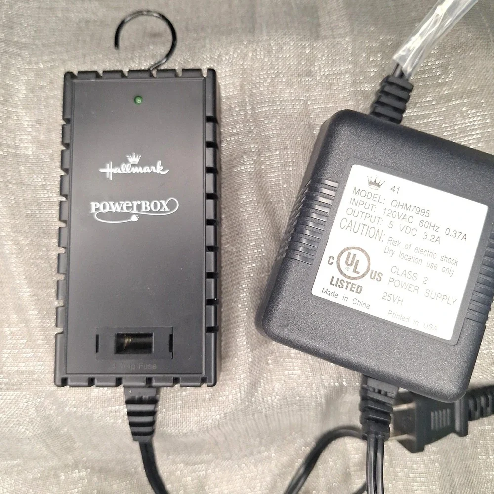 Hallmark PowerBox Supply 8 Ornament Illumination QHM7995 Electric Power Box Cord